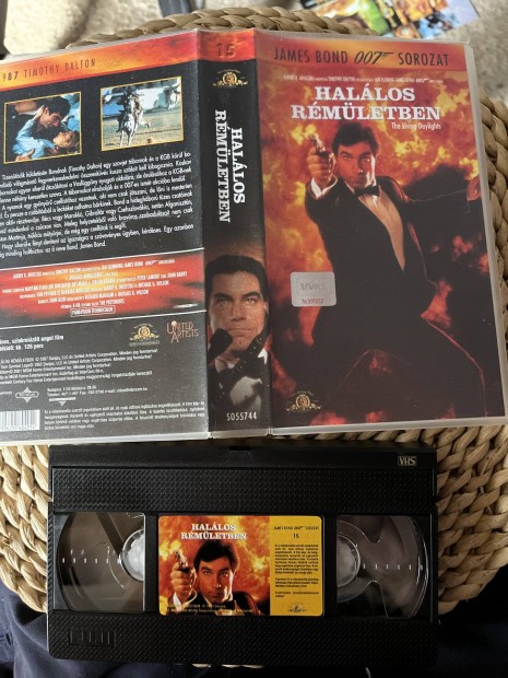 007 hallos rmletben vhs