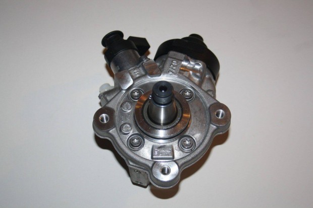 0445010514 VAG 2.0 TDI Nagynyom�s� Szivatty� 03L130755D