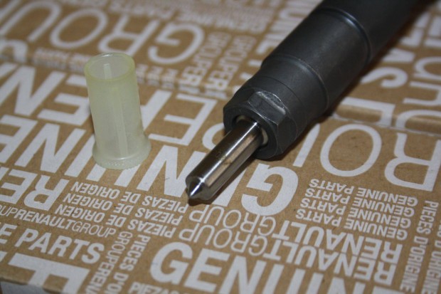 0445110110b 0445110110 0445110110a 8200100272 8201408742