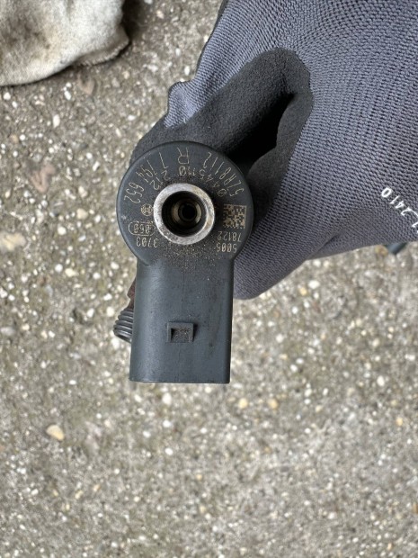 0445110212 bmw e60 injector