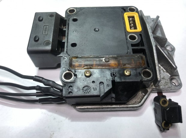 0470004004 Ford Transit adagol elektronika Nyitott Immval elad