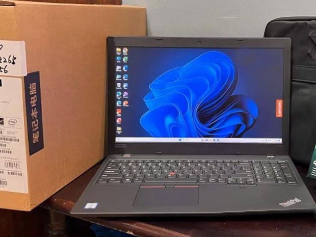 05.03.Ma csak Lenovo-k: Thinkpad E590 - Dr-PC.hu feljtott laptop