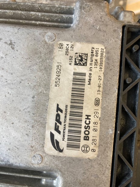 0 281 018 291 Bosch 3000 JTD Fiat Iveco Peugeot Motorvezérlő