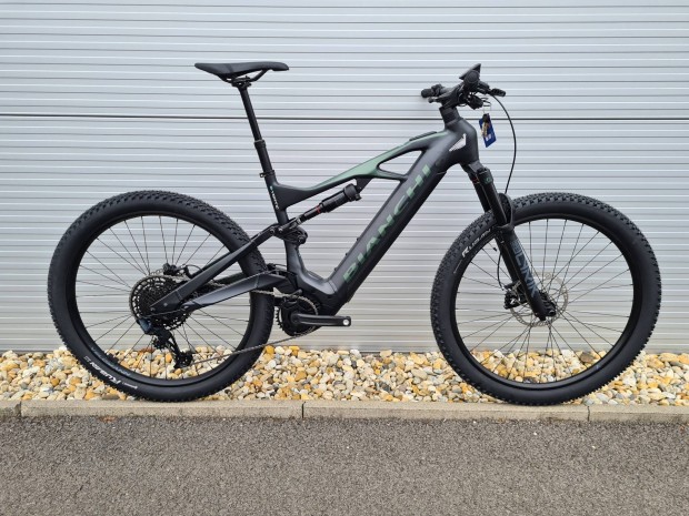 0km Bianchi E-vertic fx smart bosch cx 750Wh ebike fully