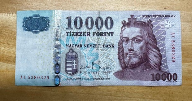 10000 Forintos bankjegy 2009 rgi tzezres