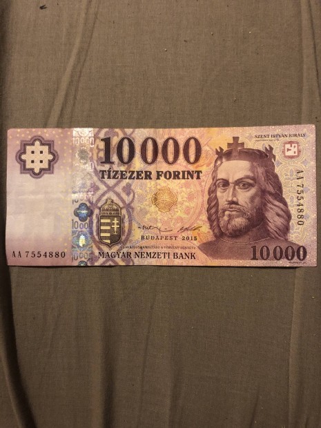 10000forintos AA sorszm bankjegy