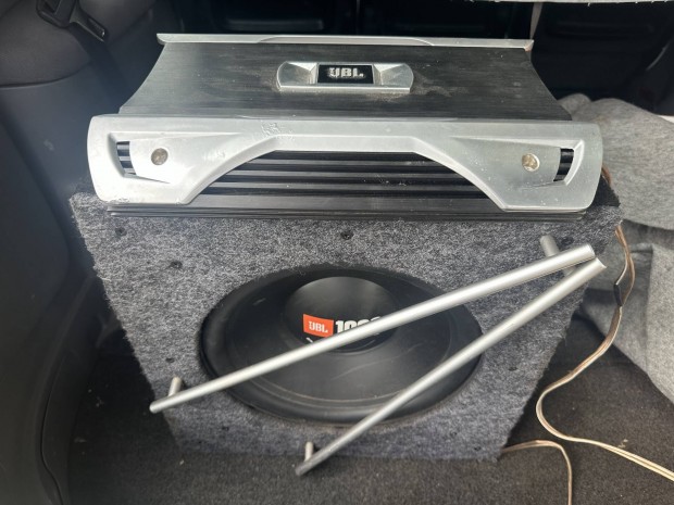 1000 Wattos JBL mlylda s erst