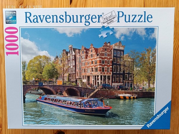 1000 darabos Ravensburger puzzle 