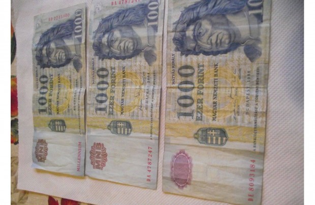 1000 forint 1998. 2000. 2004