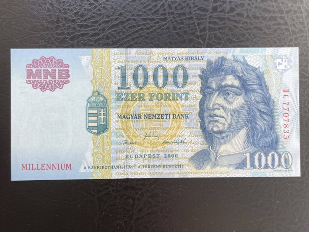 1000 forint millenium UNC hajtatlan bankjegy