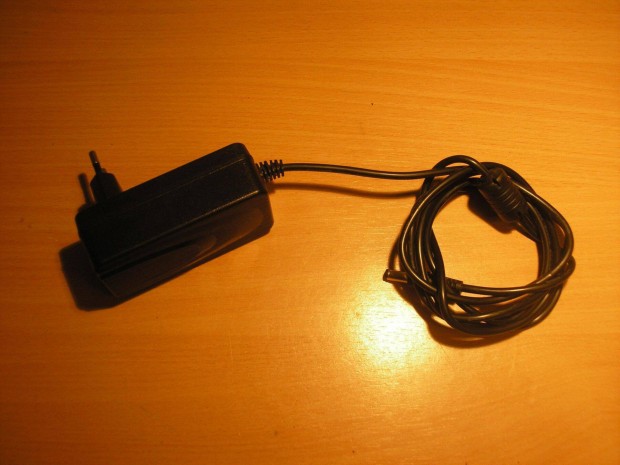 10094 Acer 12V 3.5A 42W 5,5/2,5mm tpegysg adapter tlt
