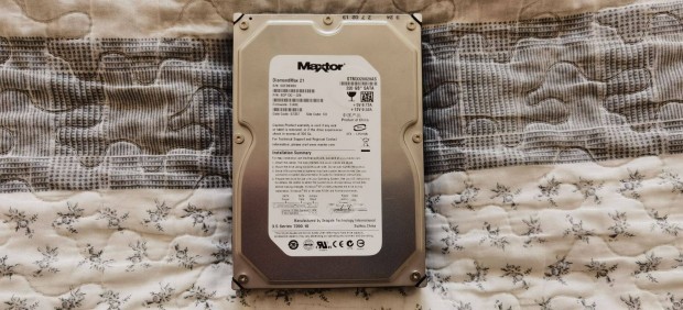 100/100 Maxtor 320GB 7200rpm hdd 3.5 tároló winchester merevlemez
