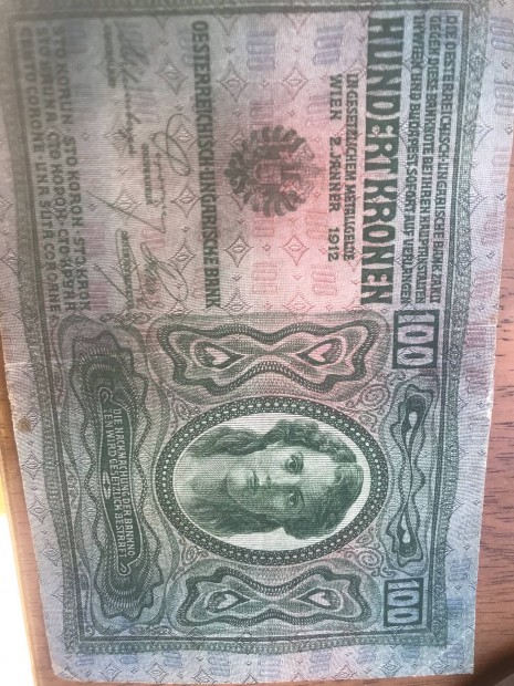 100 korona papír pénz
