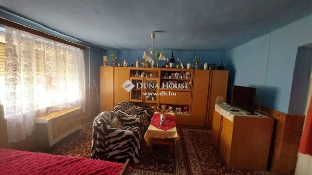 100 nm-es h�z elad� B�csalm�s