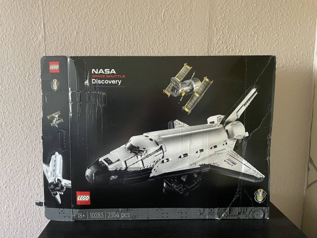 10283 LEGO Space Shuttle Discovery