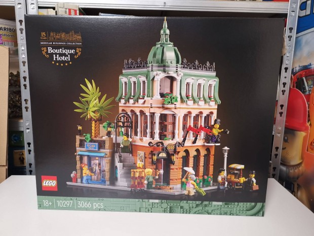 10297 Lego Icons modulris Boutique Hotel j, bontatlan