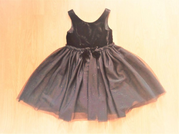104 jszer H&M cuki masnis tllszoknys fekete alkalmi ruha