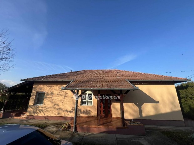 105 nm-es h�z elad� T�pi�gy�rgye