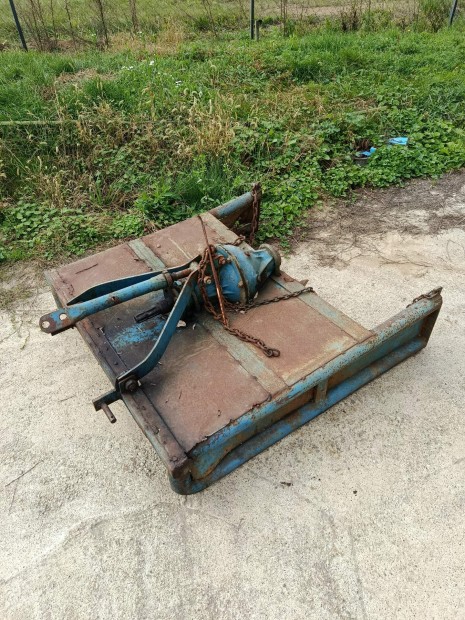 105cm szárzúzó szártépő traktor MTZ