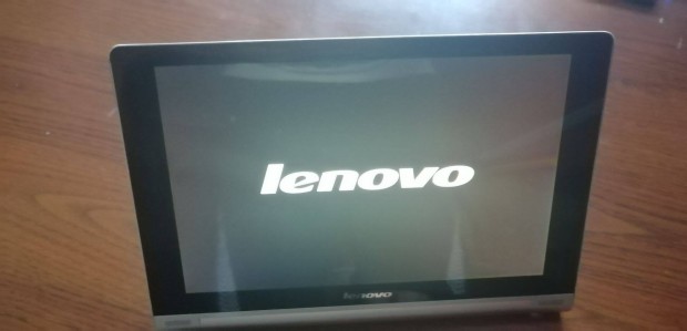 10" Lenovo Yoga tablet