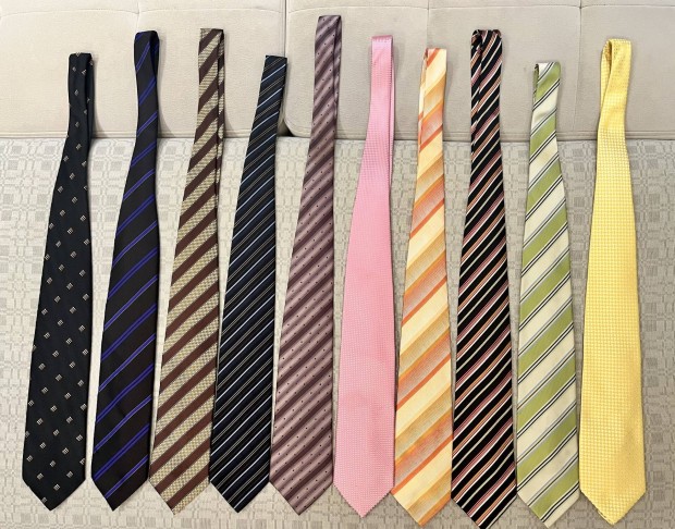10 darab nyakkend elad