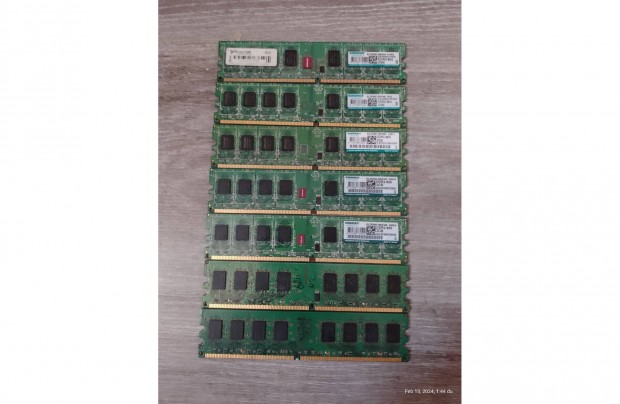 10 db DDR2 s DDR3 PC RAM ( 2 GB mindegyik) Kizrlag Egyben