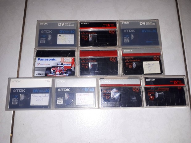 10 db mini DV60 és DVM60 kamera kazetta, mini VHS, videokazetta