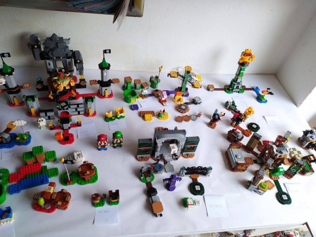 10 fle Lego Super Mario szett egyben, szp llapotban, Mario s Luigi