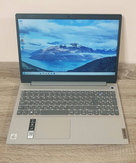 10 gen Lenovo Ideapad i3-1005G1 8GB DDR4 256GB SSD Windows 11