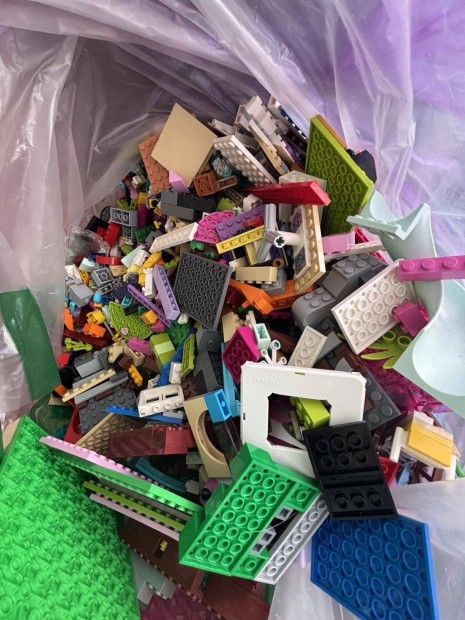 10 kiló LEGO elem vegyesen