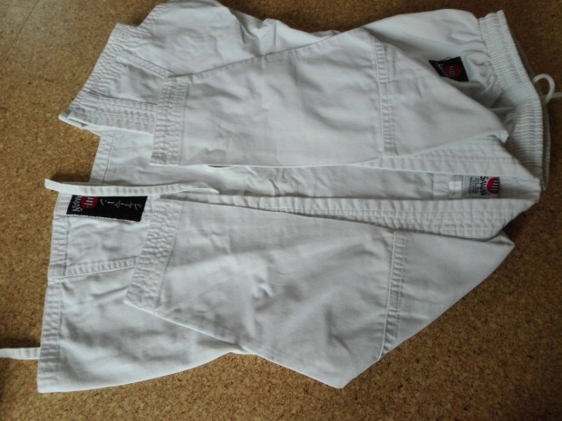 110-es Saman j llapot karate ruha