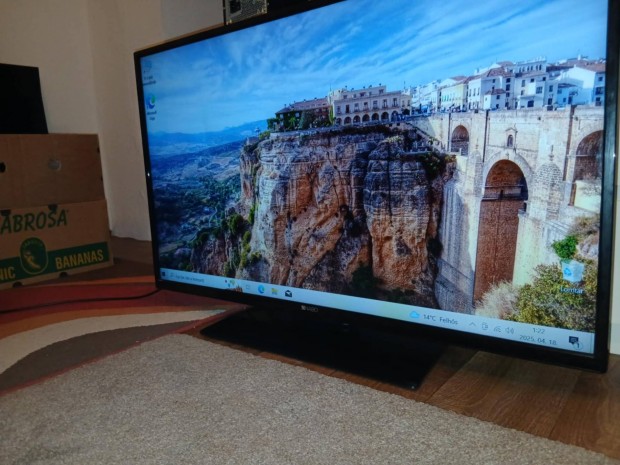 110cm LCD LED tv.