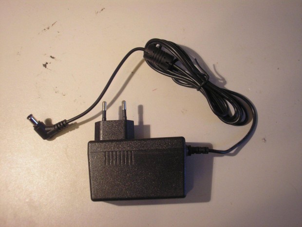 11151 LG 19V 2.1A 65W 6/4/1,5mm 40W tápegység adapter töltő LCD LED TV
