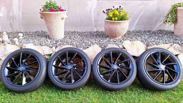 114,3 x 5 alufelni 205x45 Mazda, Hyundai, Toyota, Honda