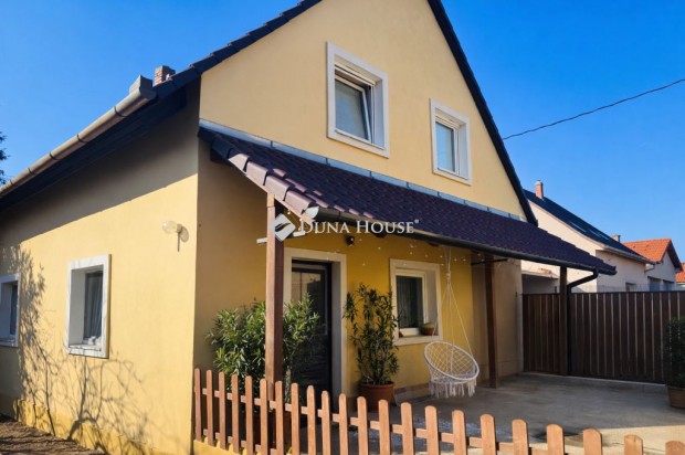 116 nm-es h�z elad� P�cs