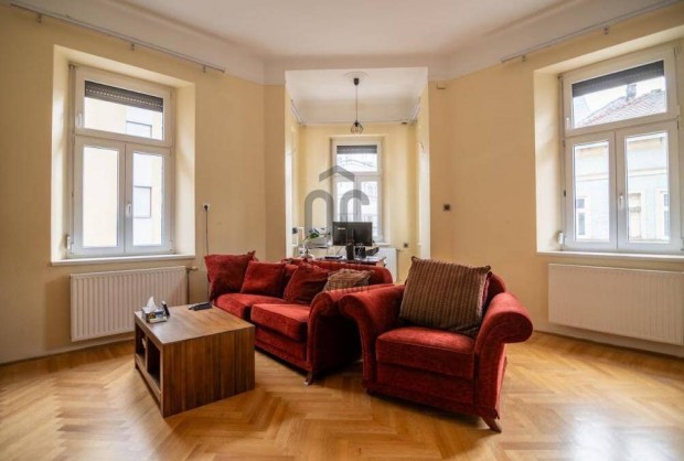 119 nm-es lak�s elad� Budapest 8. ker. #4916688