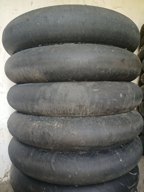 120/600-17 & 120/605-17 Bridgestone Racingbattlax V02F slick/pályagumi