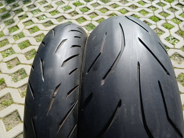 120/70-17 & 180/55-17 Bridgestone S22 & S20 sport motorgumi prban 80%