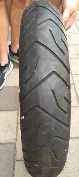 120/70 zr19 motorgumi