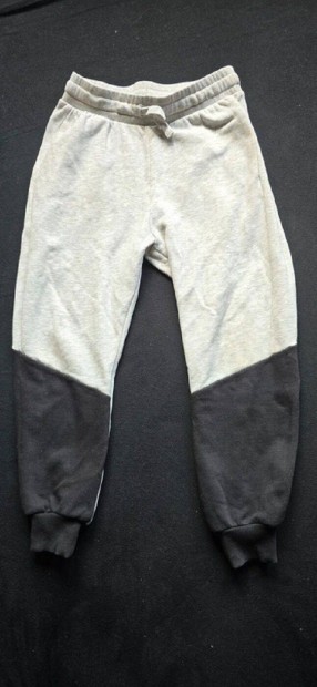 122-es H&M jogger