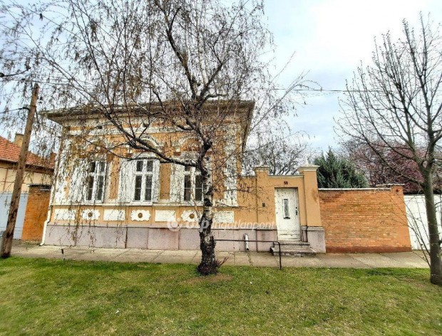 123 nm-es h�z elad� Nagyk�r�s