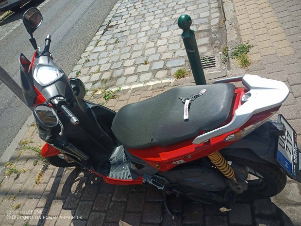 125 Kymco Super 8 robog 4T