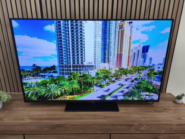127CM Qled 4K SMART WIFI Android Panasonic Viera LED TV. Új modell