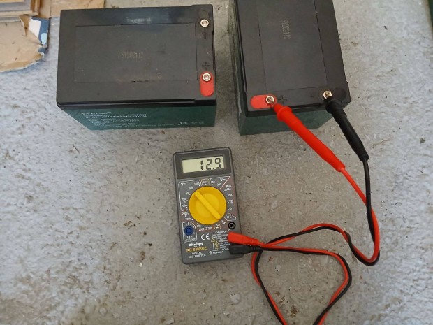 12V 12Ah akkumultor elektromos kerkprba val 2db elad