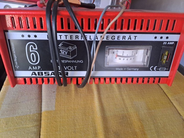 12V-os akkumultor tlt