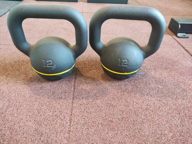 12 Kg kettlebell, prban