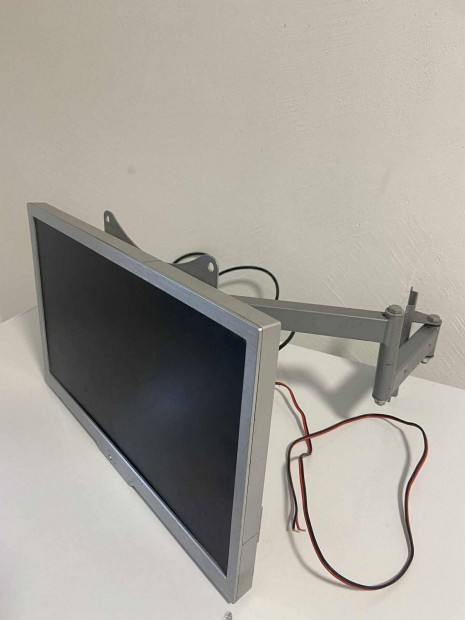 12 V monitor haj�ba, lak�aut�ba