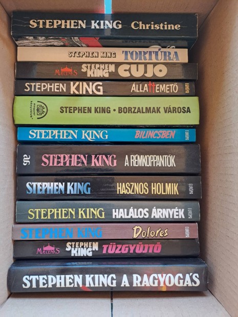 12 db Stephen King knyv