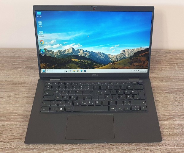 12 generációs 12 magos Dell Latitude 7430 Carbon 32GB DDR5 laptop