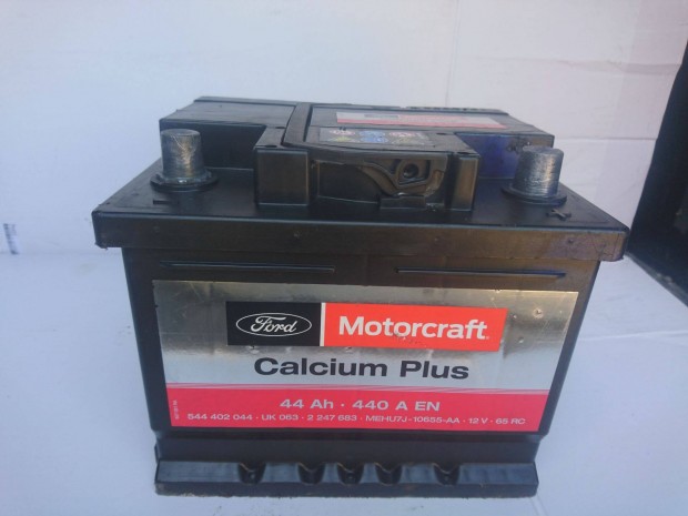 12v44ah gyri Ford Motorcraft akkumultor 3 hnap garancival